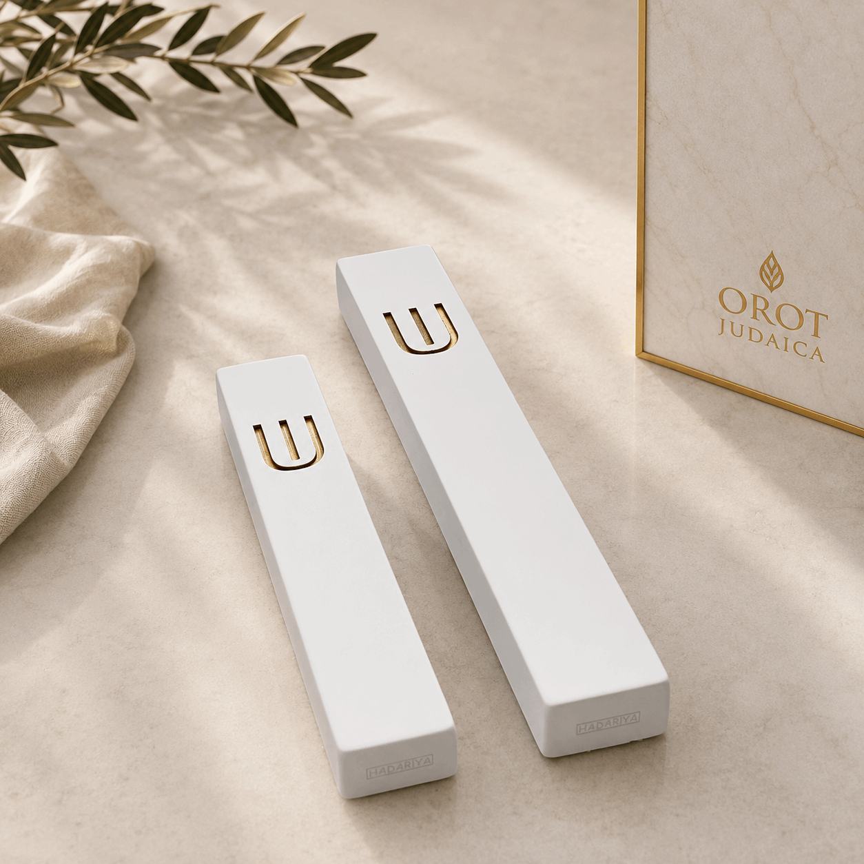 Mezuzah Case – White Concrete Mezuzah with Gold Shin | Fits 5.9" or 7.9" Klaf