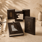 Siddur Shacharit with Integrated Tefillin Mirror