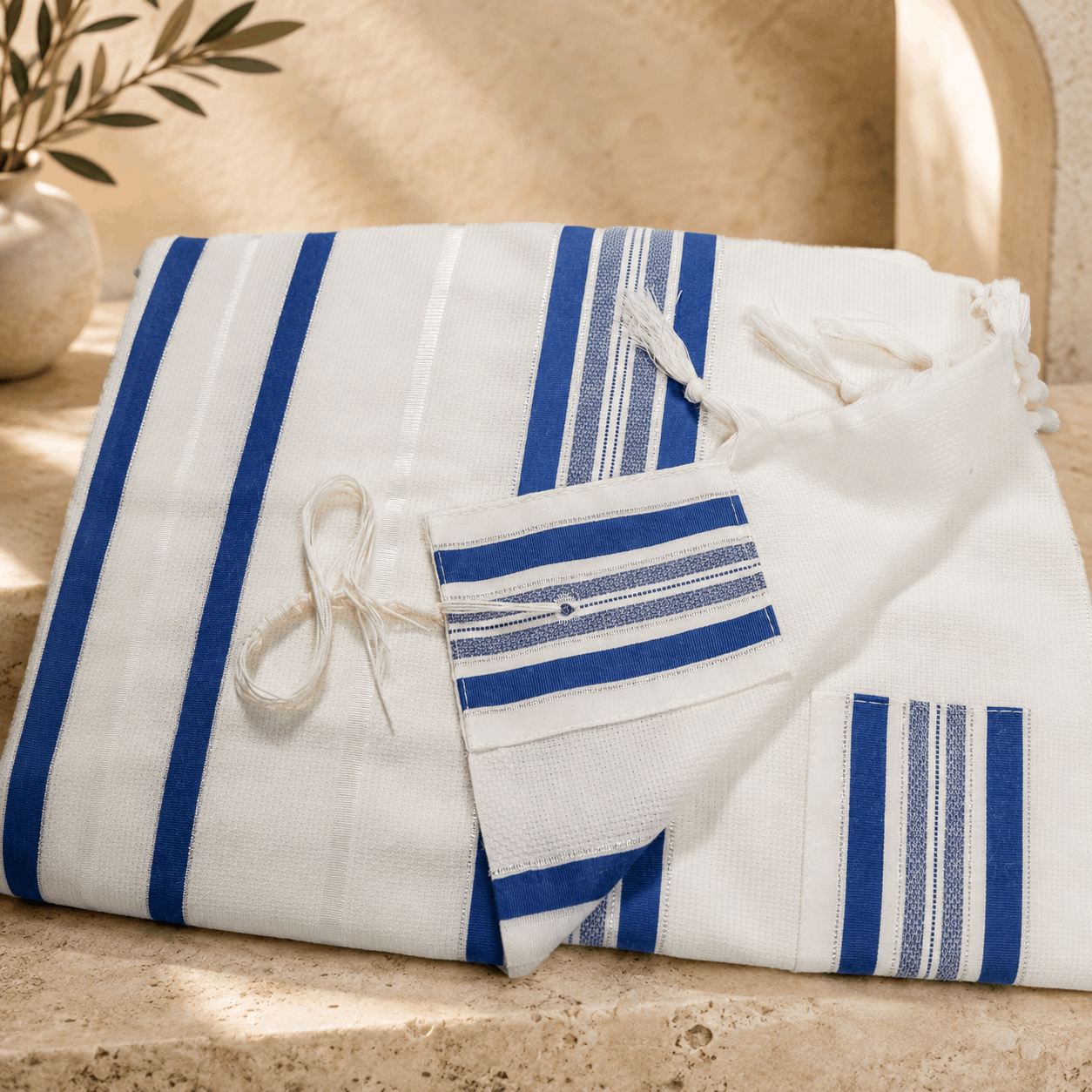 Tallit Tashbetz Blue – 100% Rehelim Wool – Mishkan HaTchelet