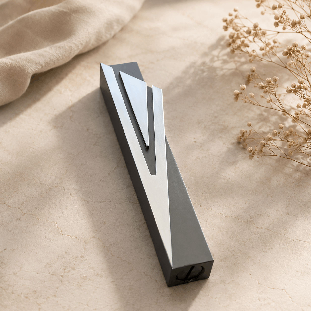 Mezuzah Case – Modern Geometric Aluminum Mezuzah | Fits 4.7" Klaf