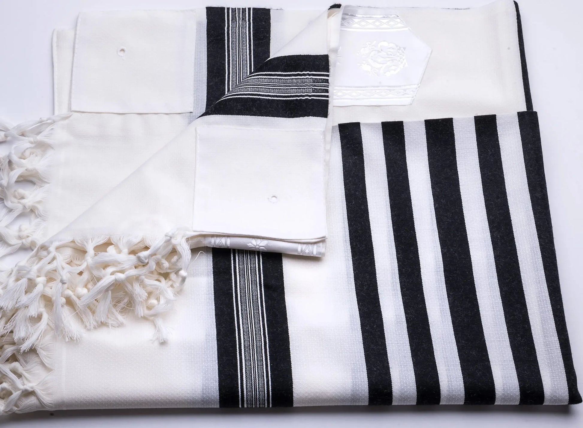 Tallit Shacharit Black - 100% Rehelim Wool - Mishkan HaTchelet - Orot Judaica