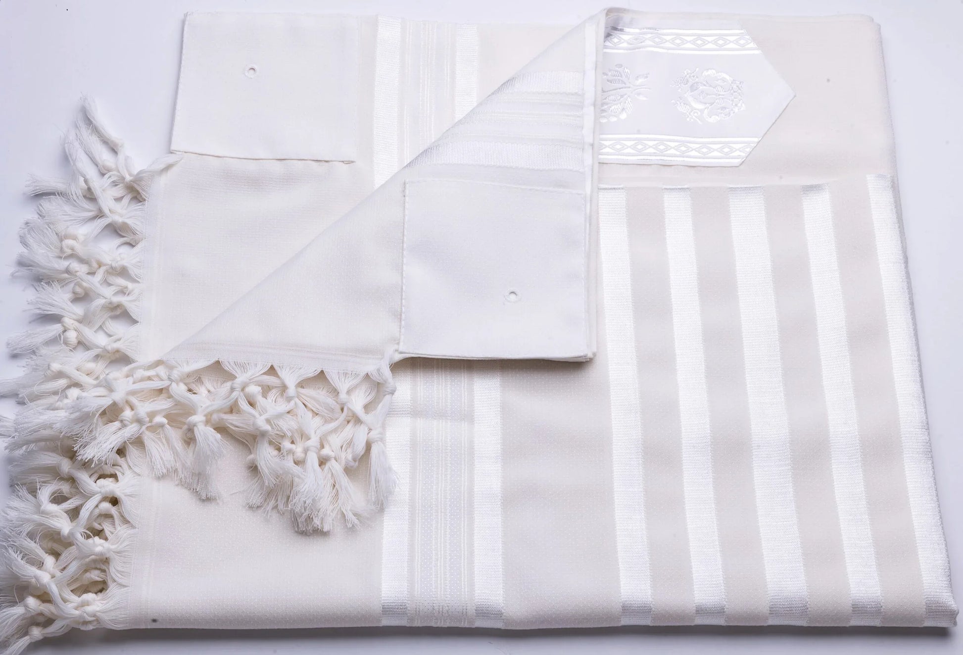 Tallit Shacharit White - 100% Rehelim Wool - Mishkan HaTchelet - Orot Judaica