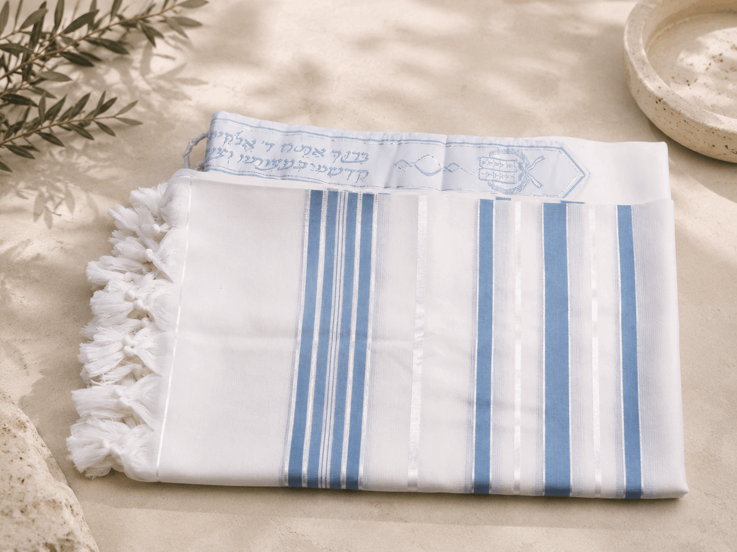 Tallit Tashbetz Bright Blue - 100% Rehelim Wool - Mishkan HaTchelet